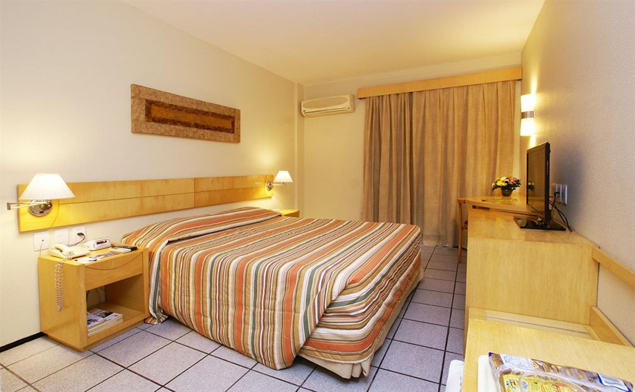 Hotel Diogo Fortaleza  Buitenkant foto